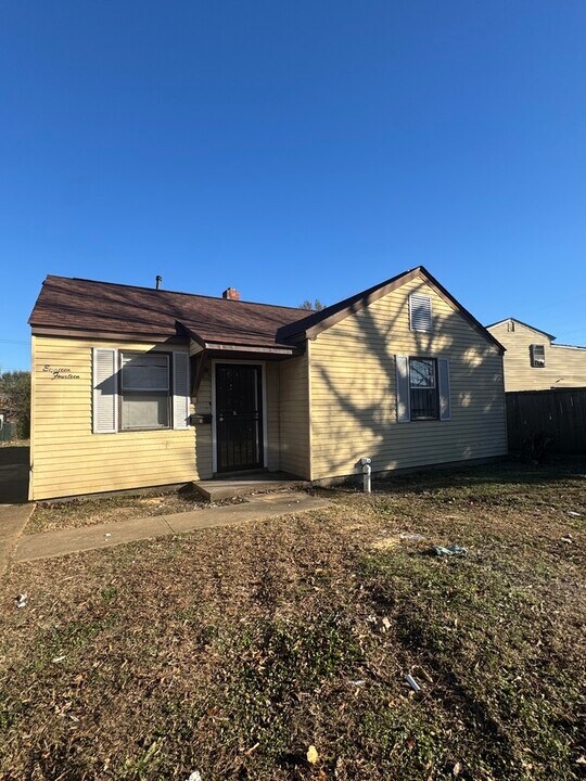 1814 State St in Memphis, TN - Building Photo