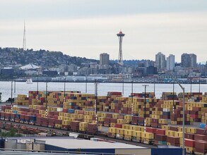 3026 SW Charlestown St in Seattle, WA - Building Photo - Building Photo