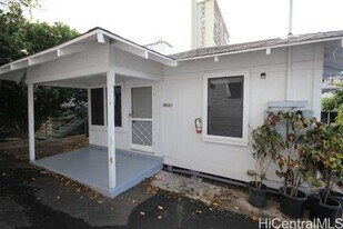 1084 Karratti Ln in Honolulu, HI - Building Photo