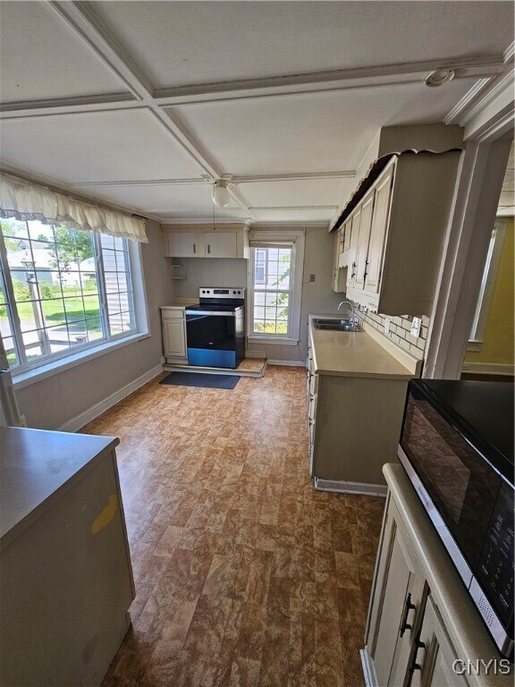 352 S Rutland St in Watertown, NY - Building Photo - Building Photo