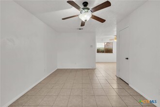 304 Myra Lou Ave in Copperas Cove, TX - Building Photo - Building Photo