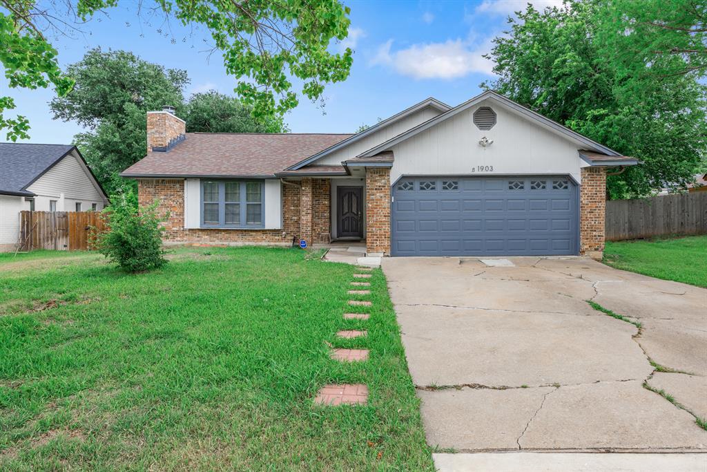 1903 Oxford Blvd in Round Rock, TX - Building Photo