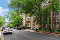 The Newport in Washington, DC - Foto de edificio - Building Photo