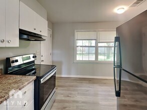 921 Daniel Cir in Birmingham, AL - Building Photo - Building Photo