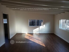 2124 Winafred St in Sacramento, CA - Foto de edificio - Building Photo