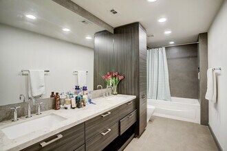 1410 Hyde Park Blvd in Houston, TX - Building Photo - Building Photo