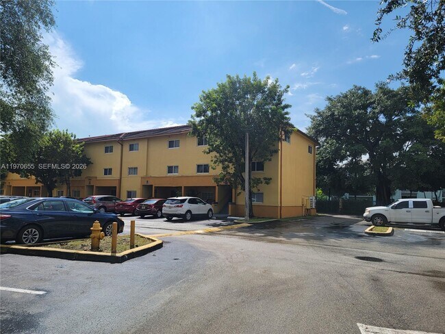 8250 SW 149th Ct in Miami, FL - Building Photo - Building Photo
