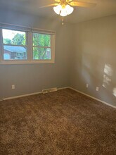 105 Georgiana Cir in Madison, WI - Building Photo - Building Photo