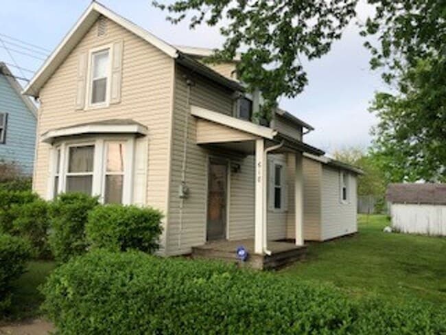 property at 618 Young Ave NE