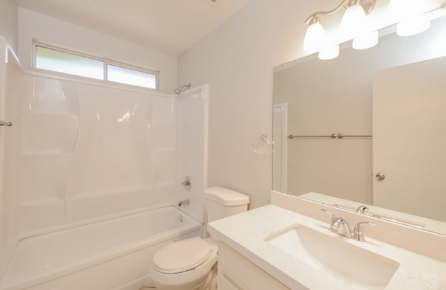 5226 W Harmont Dr in Glendale, AZ - Building Photo - Building Photo