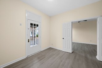 4935 Hummelsheim Ave in St. Louis, MO - Building Photo - Building Photo