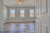 1915 E 29th St photo'