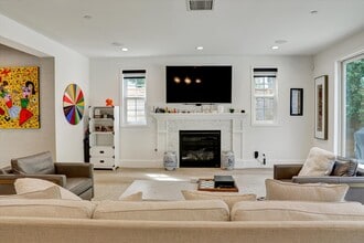 10593 Kinnard Ave in Los Angeles, CA - Building Photo - Building Photo