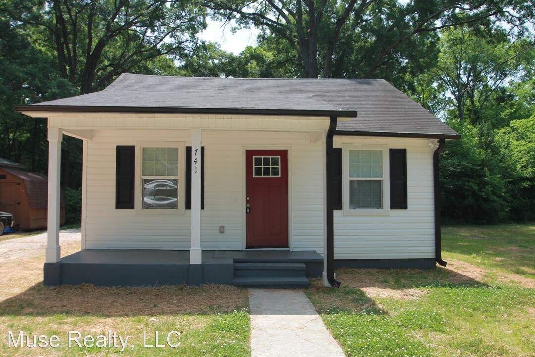 741 Green St in Rock Hill, SC - Building Photo