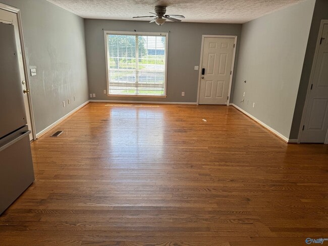 14321 Davis Rd in Athens, AL - Building Photo - Building Photo