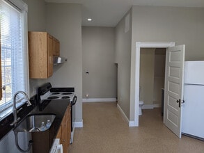 418 Main St, Unit 1st Fl in Tatamy, PA - Building Photo - Building Photo