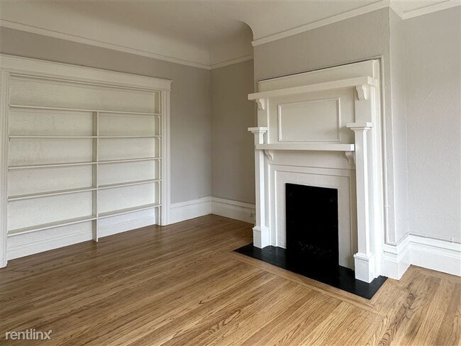 property at 555-559-559 2nd St