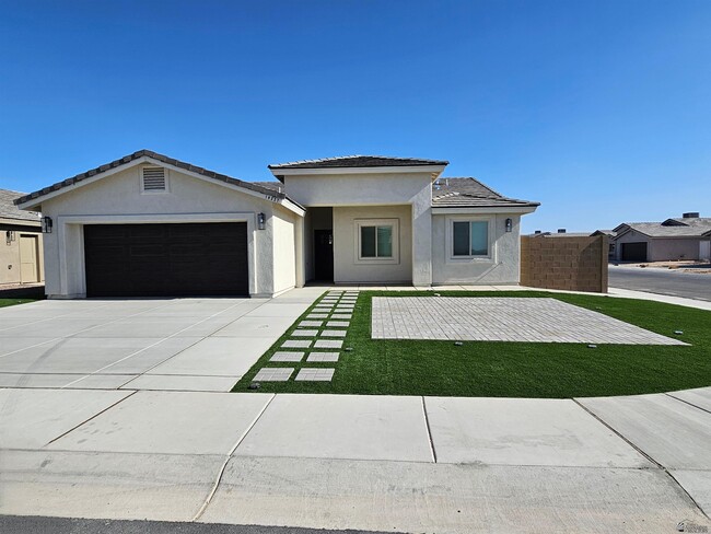 property at 10227 E 33rd Pl