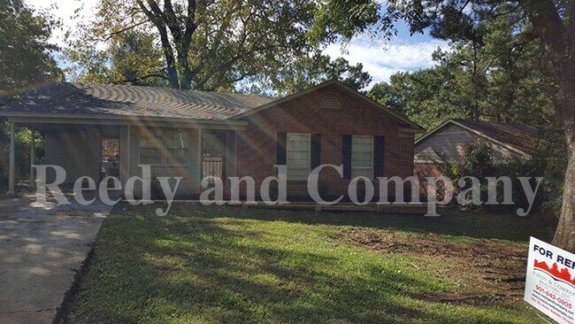 property at 3685 Ridgemont Ave