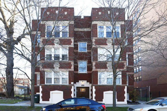 7425 S Kingston Ave in Chicago, IL - Foto de edificio - Building Photo