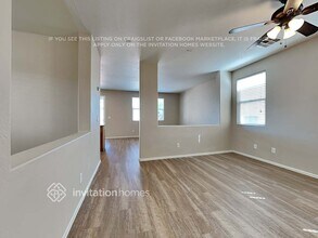 4920 Whistling Acres Ave in Las Vegas, NV - Building Photo - Building Photo