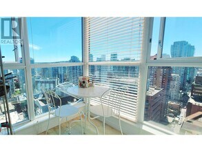 1068-1068 Hornby St in Vancouver, BC - Building Photo - Building Photo