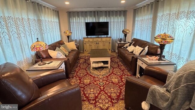 property at 1570 Overlook Dr