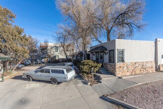 Bates Court Cottages in Colorado Springs, CO - Building Photo - Building Photo
