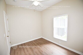 6926 Exeter Park Pl in Apollo Beach, FL - Building Photo - Building Photo