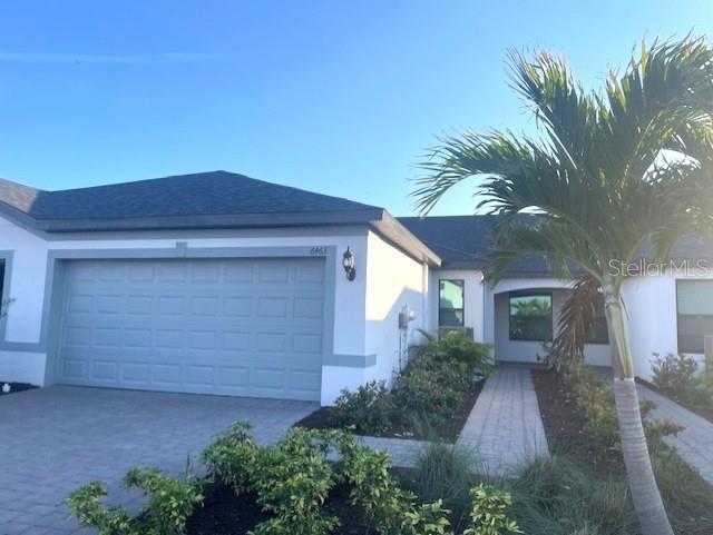 6463 Silverstar Dr in Sarasota, FL - Building Photo - Building Photo