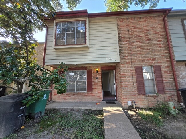 property at 7942 Grow Ln