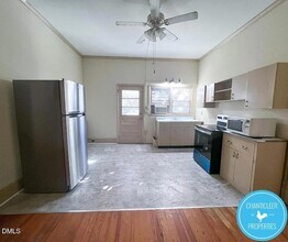305 Oakwood St, Unit 2 in High Point, NC - Building Photo - Building Photo