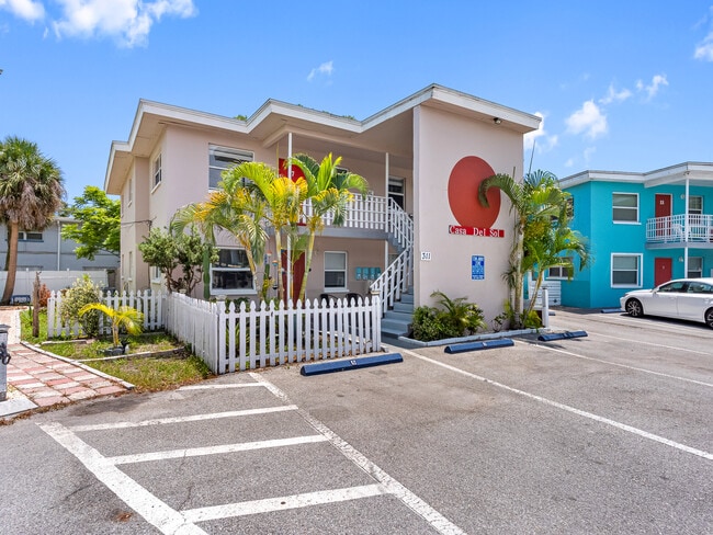 311 Avanda Ct, Unit 7