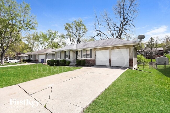 6617 E 134th Terrace in Grandview, MO - Building Photo - Building Photo