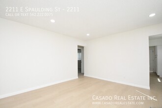 2211 E Spaulding St in Long Beach, CA - Building Photo - Building Photo