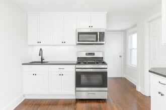 54 Avenue C in Haledon, NJ - Building Photo - Building Photo