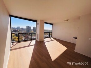 4343 N Clarendon Ave in Chicago, IL - Building Photo - Building Photo