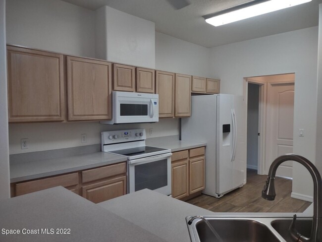 1792 Ladderback Ct in Rockledge, FL - Building Photo - Building Photo
