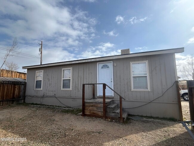 property at 4927 Sun Valley Blvd