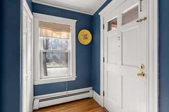 65 Harding St in Newton, MA - Building Photo - Building Photo