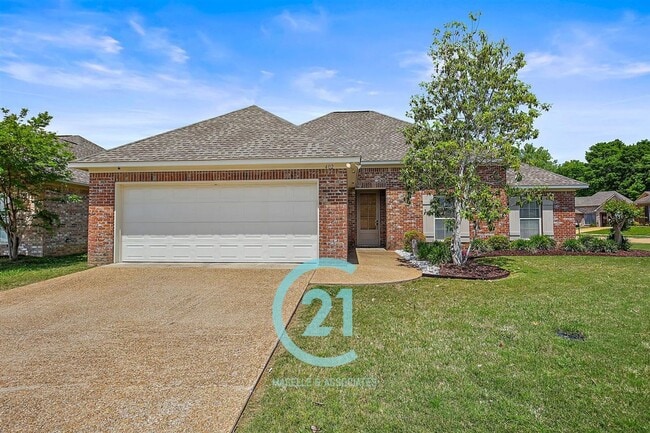 property at 402 Montrose Pl
