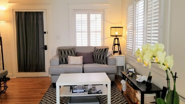 4047 Van Buren Pl, Unit 2