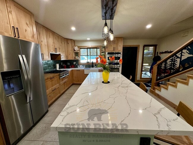 property at 978 Glenrock Ct