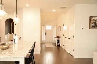 810 Tiger Trl in Opelika, AL - Foto de edificio - Building Photo