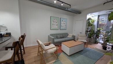 1300 N St NW, Unit 10 in Washington, DC - Foto de edificio - Building Photo