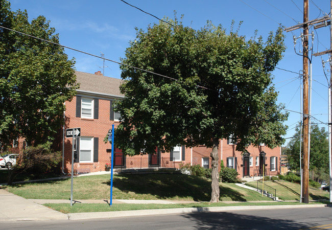 200-222 E 51st St in Kansas City, MO - Building Photo - Building Photo