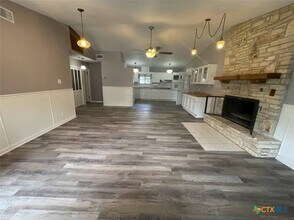 541 Buck Trail in Canyon Lake, TX - Building Photo - Building Photo