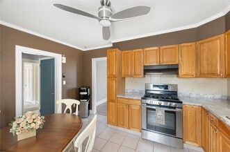 384 Irving Ave in Port Chester, NY - Building Photo - Building Photo
