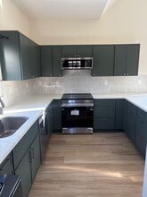 3727 Gundry Ave, Unit A in Long Beach, CA - Foto de edificio - Building Photo