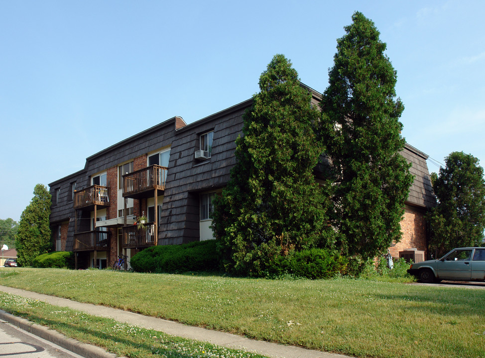 705 7th St in Bowling Green, OH - Building Photo